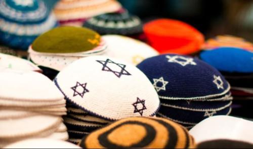 canva_jewish yarmulke